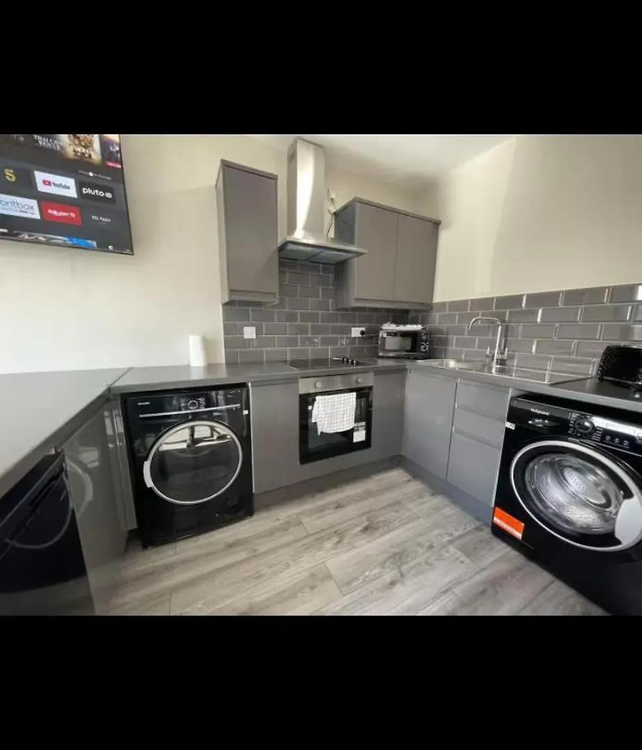 Newly Refurbished Apartment With Free Parking Flat 6 Liverpool United Kingdom