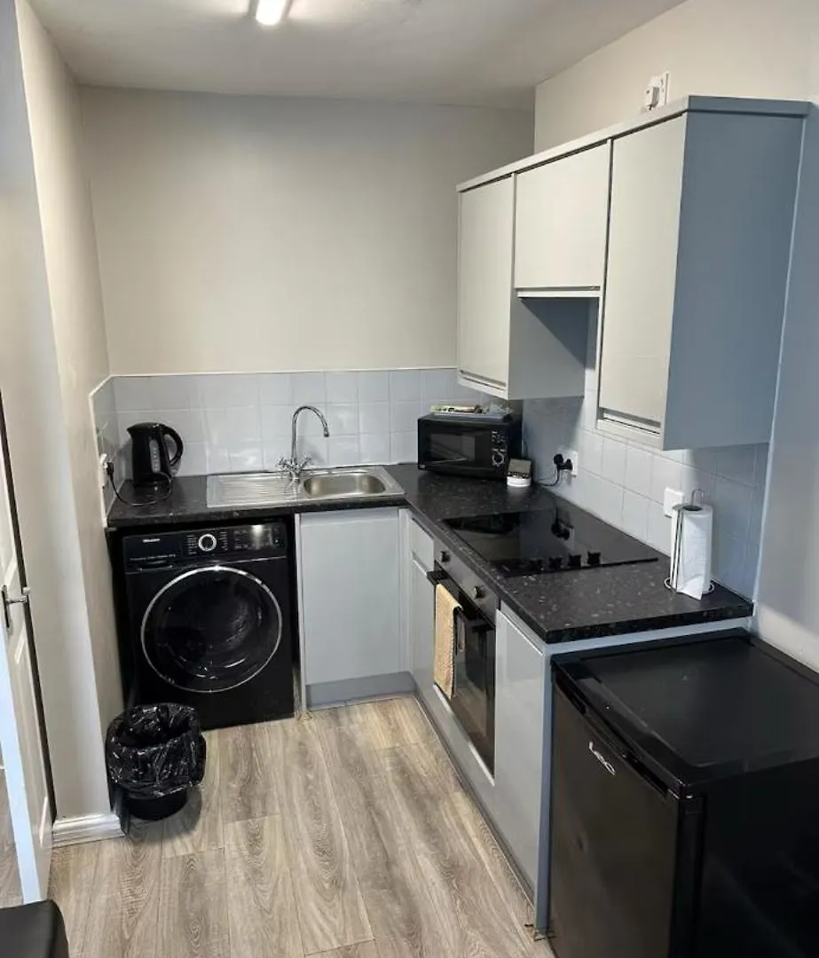 Newly Refurbished Apartment With Free Parking Flat 6 Liverpool 0*,  United Kingdom